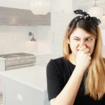 Как убрать неприятный запах в квартире народными средствами